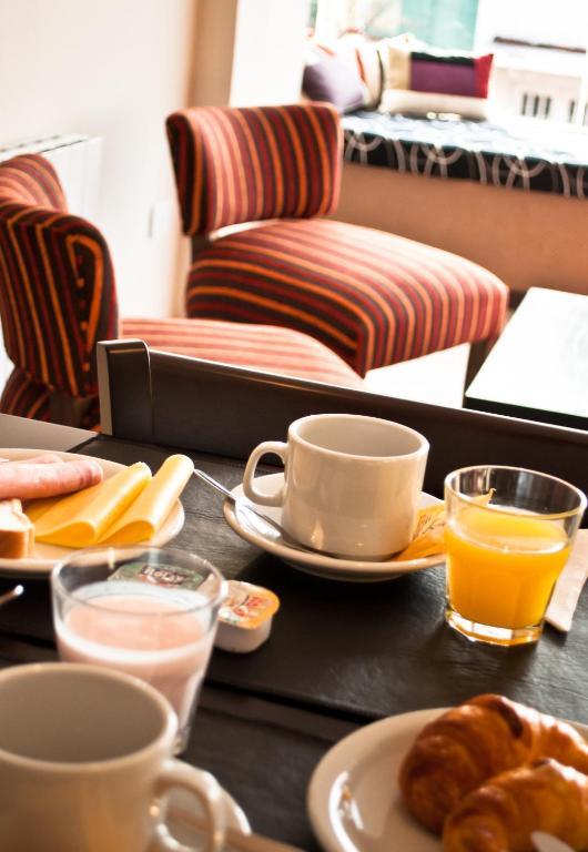 Hotel Aires De Тандил Экстерьер фото